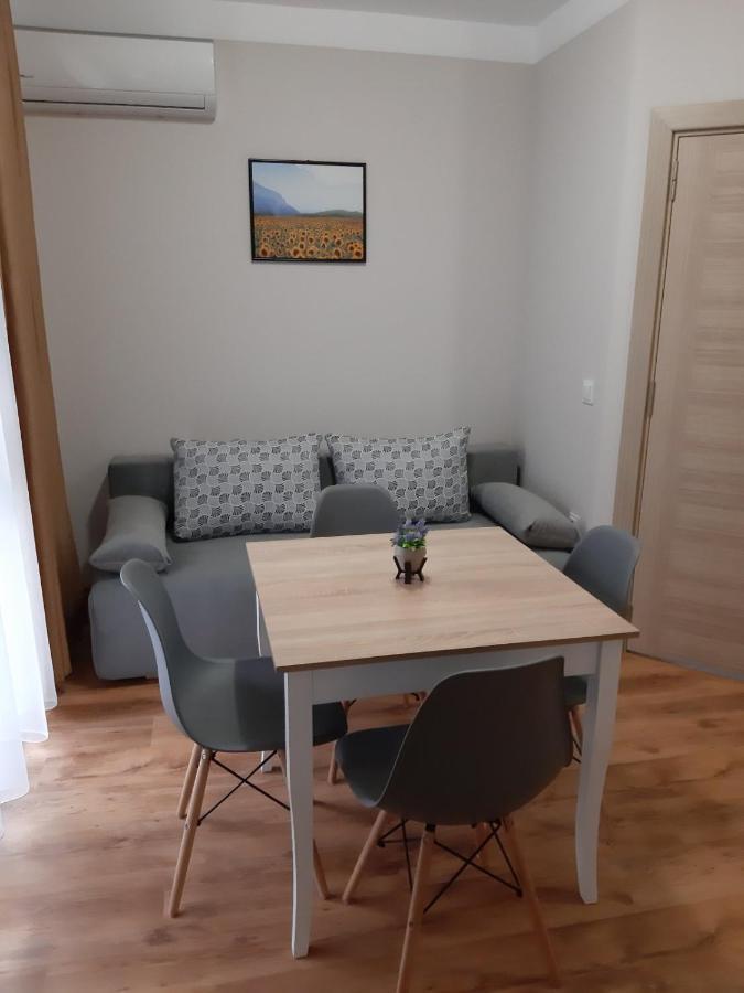 Amelia Sea Apartments Равда Экстерьер фото